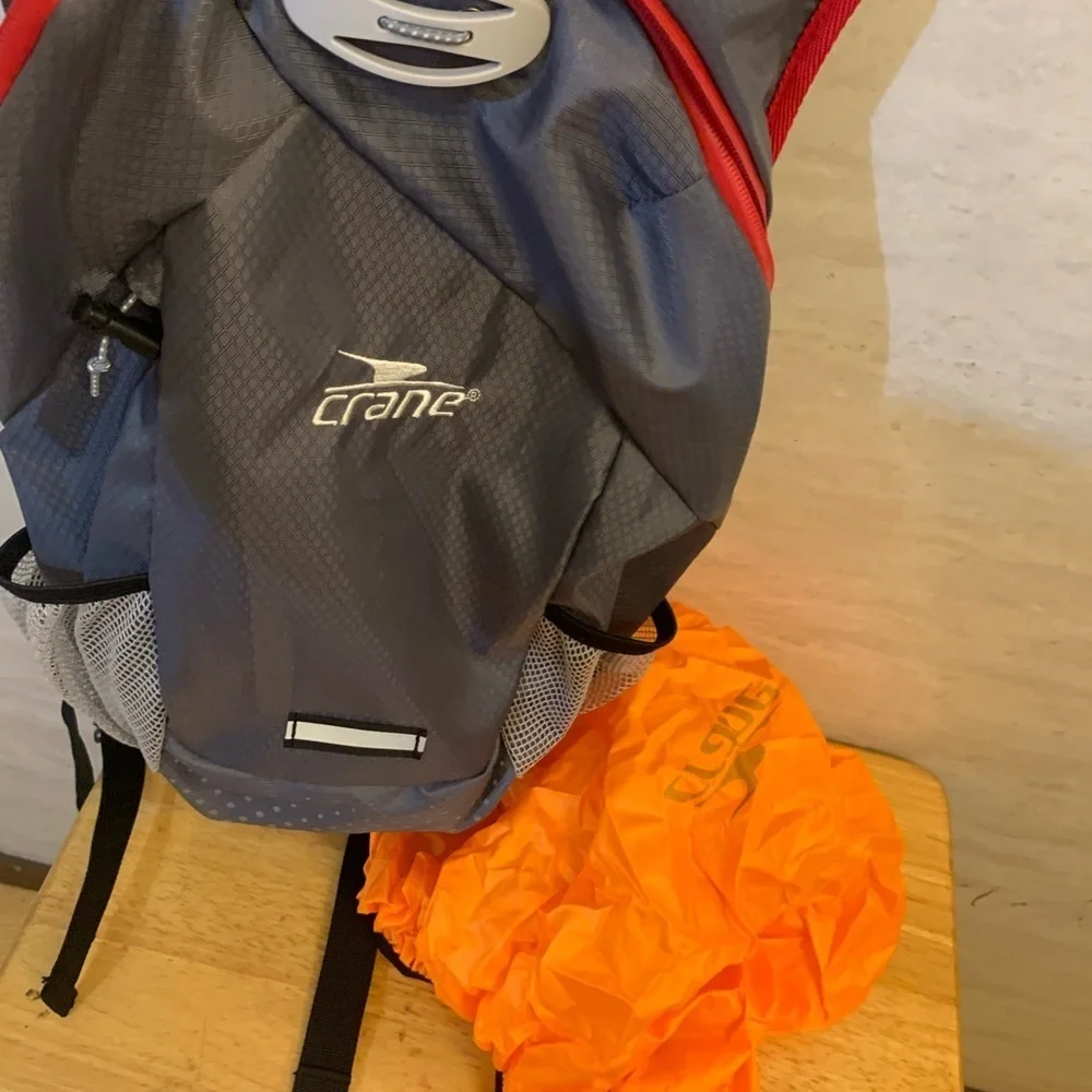 Crane Sports Authentic Walking/Hiking Backpack, Gray and Red NWOT